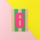 Postkarte Zahl 6, grünrosa, Neon Pink