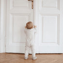 Schlafanzug mit Bündchen/Füßen - Essential Beige Schlafanzug Emma & Noah