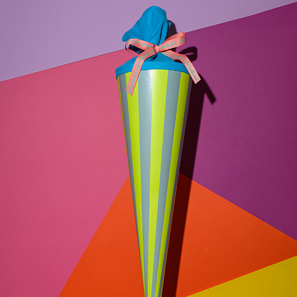Schultüte Streifen, blau/türkis 70cm