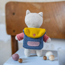 Fuchs “Schulkind” grün, mit Schulranzen und Shirt in gelb/pink