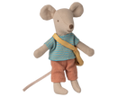 Kleiner Bruder Maus mit Tasche