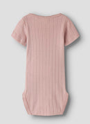 Lil' Atelier Kurzarmbody Misty Rose Body Lil´Atelier