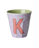 Großer Becher - Buchstabe K - Helllila Flowers