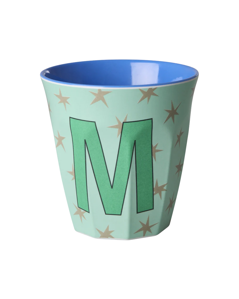 Großer Becher - Buchstabe Grün M Stars