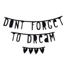 Letter Banner Schwarz